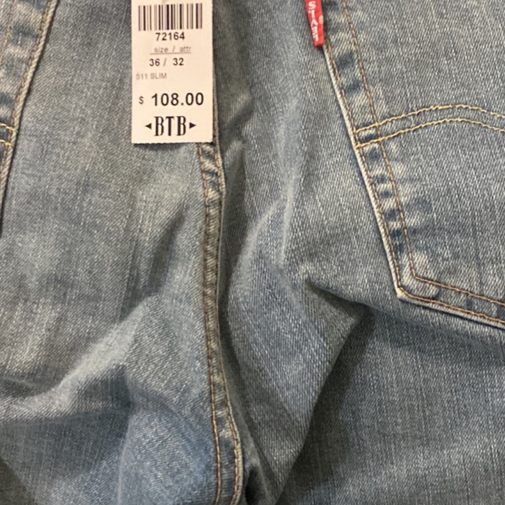 Men’s clothes new.